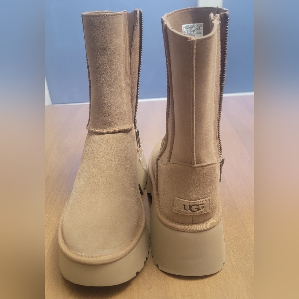 UGG Women's Classic Twin Seam New Heights boots, chestnut suede color. BRAND NEW